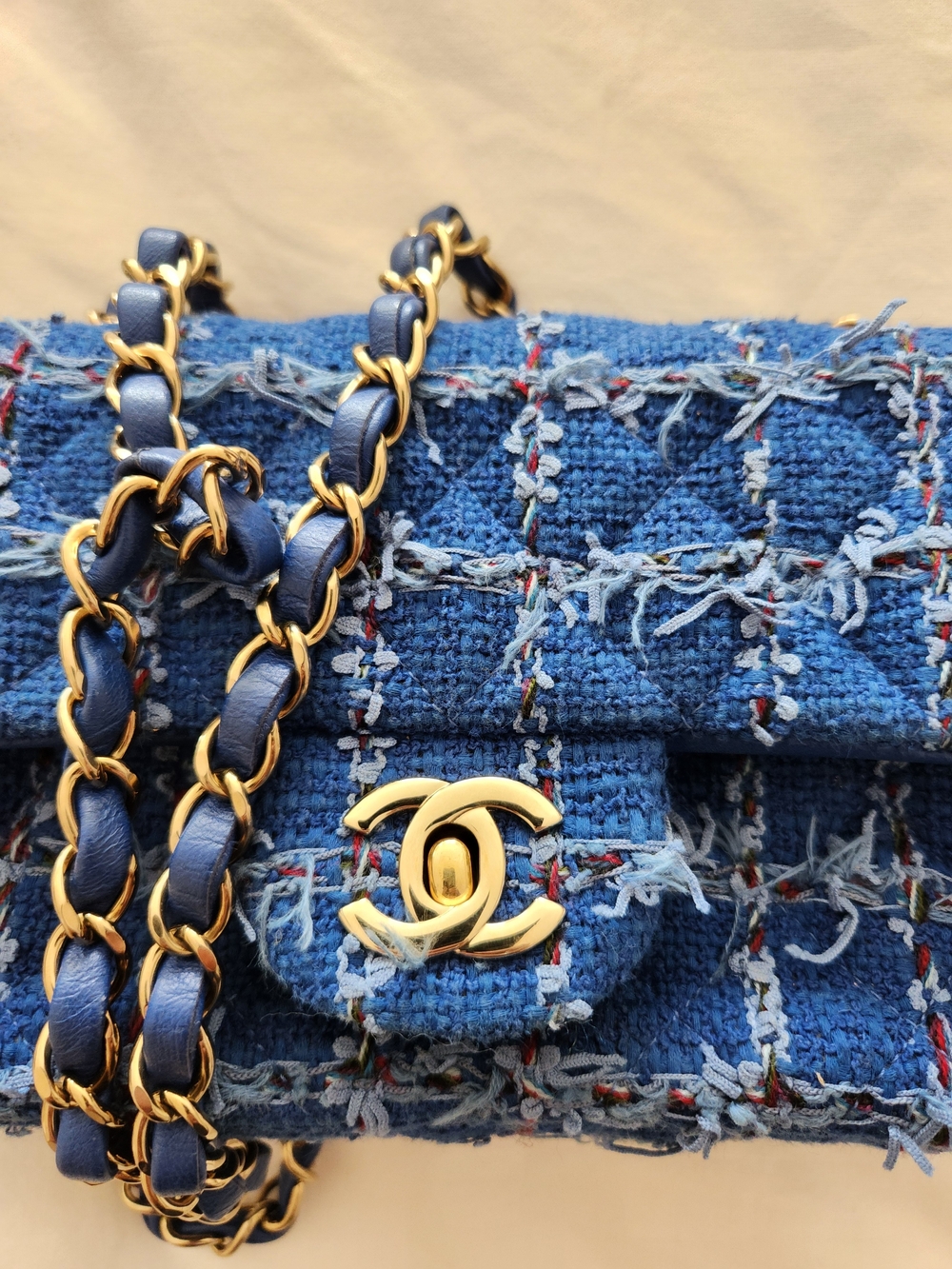 Chanel Blue Quilted Shoulder Bag - Picture 8 of 10